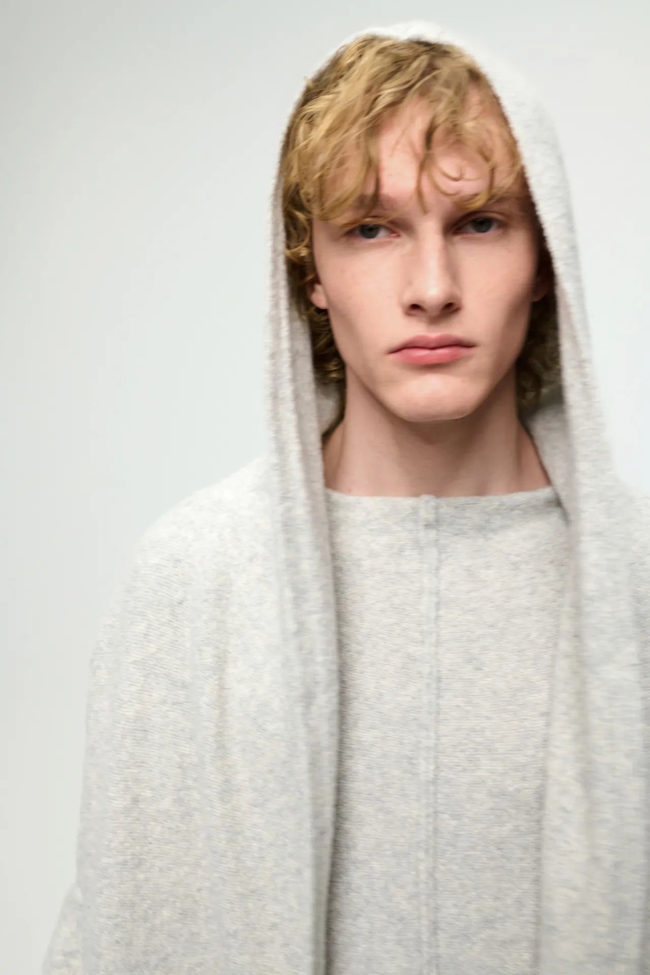 Caluroso Knitted Cardigan
