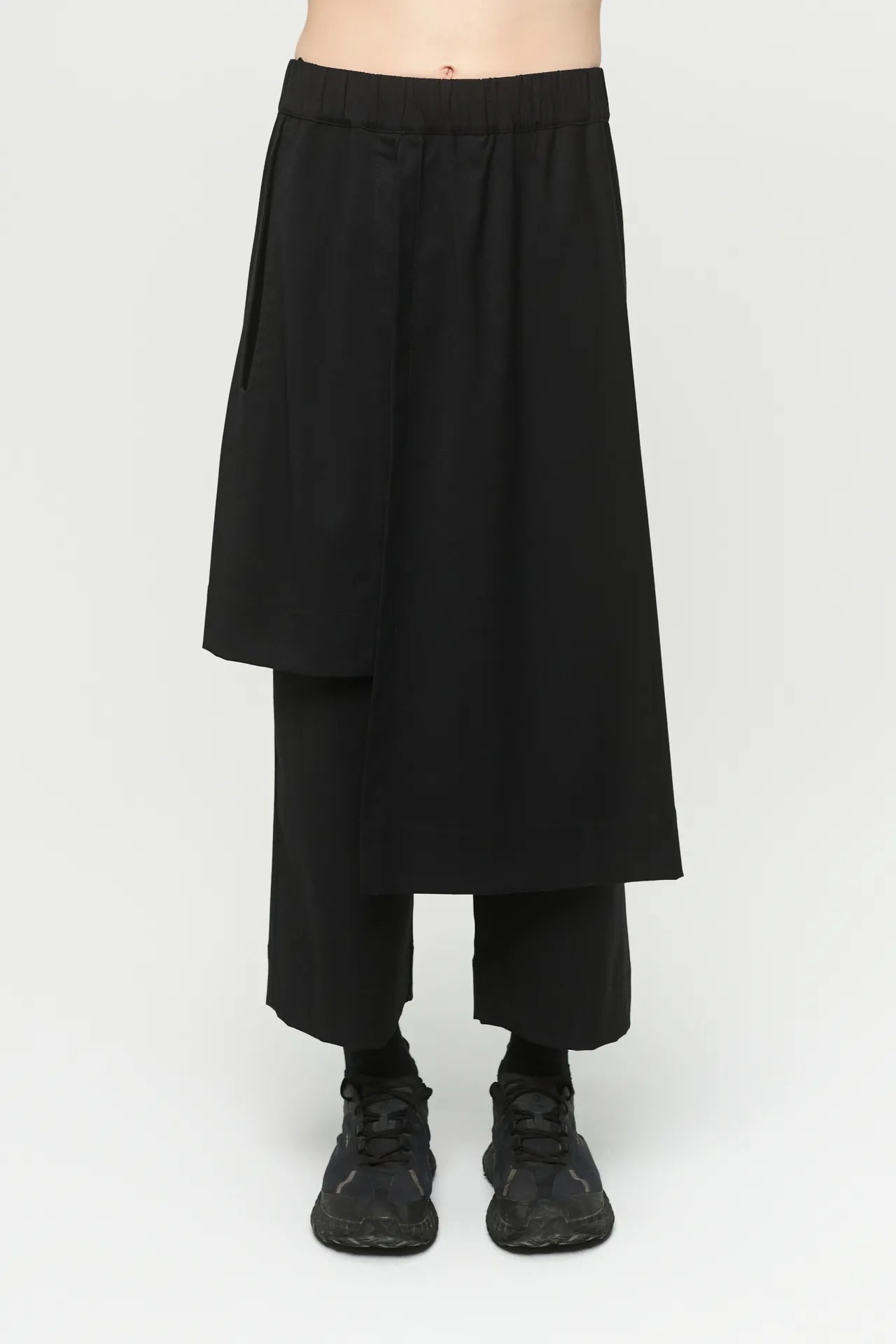 Cuerpo Trousers