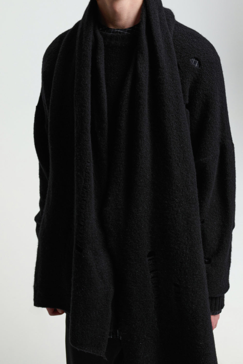 Sigue Knitted Scarf