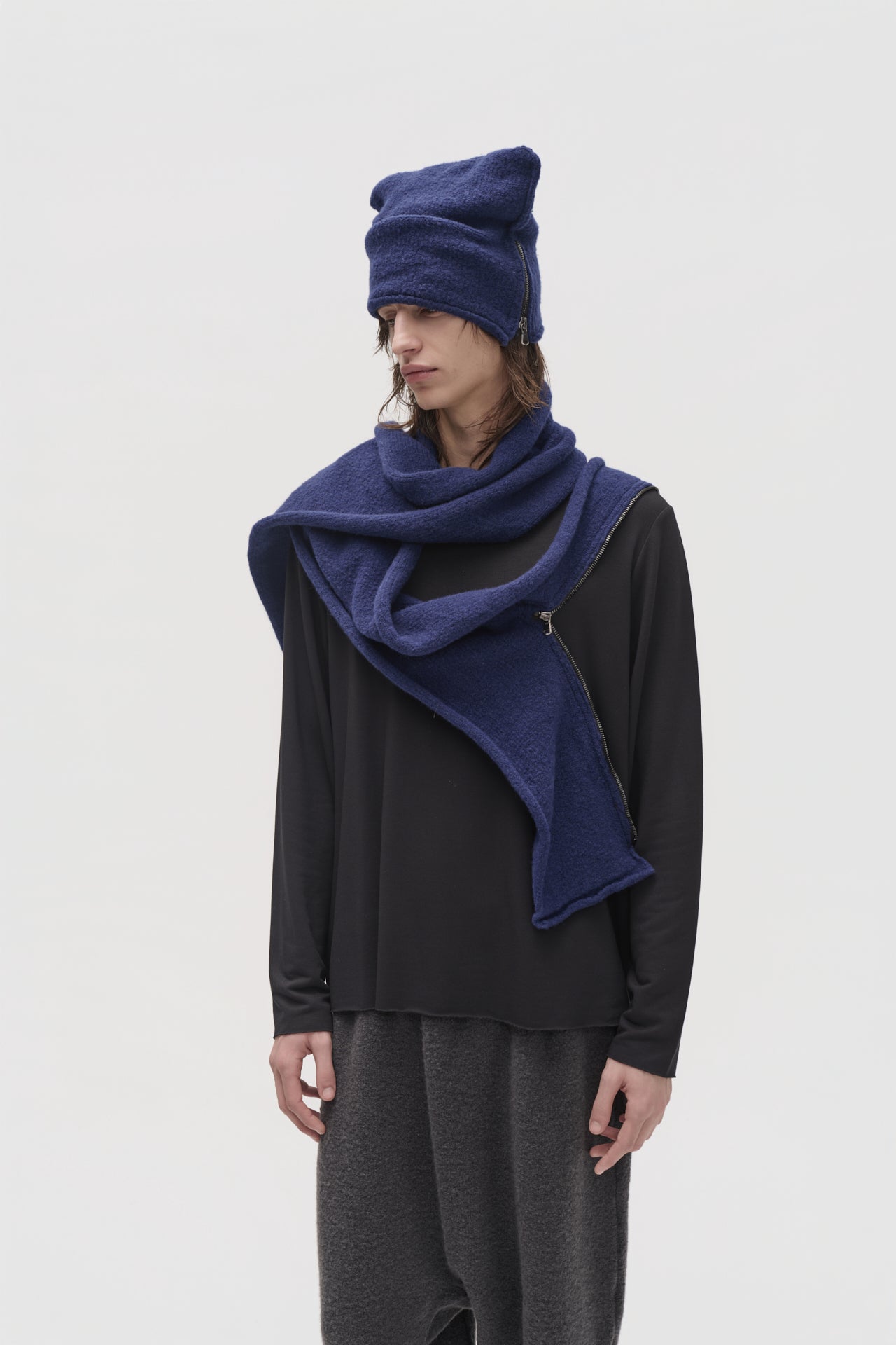 Firme Knitted Scarf