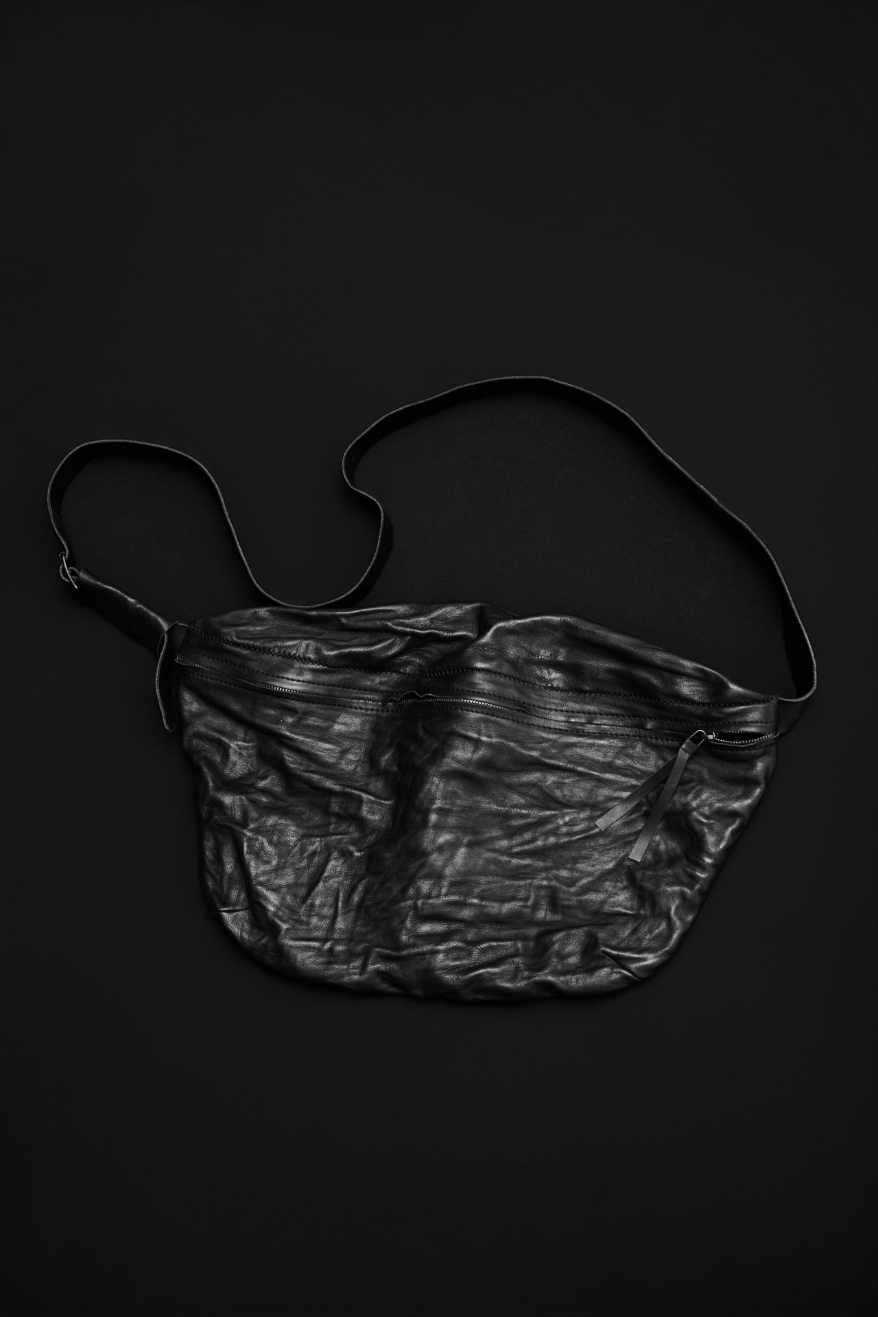 Gleam Shoulderbag