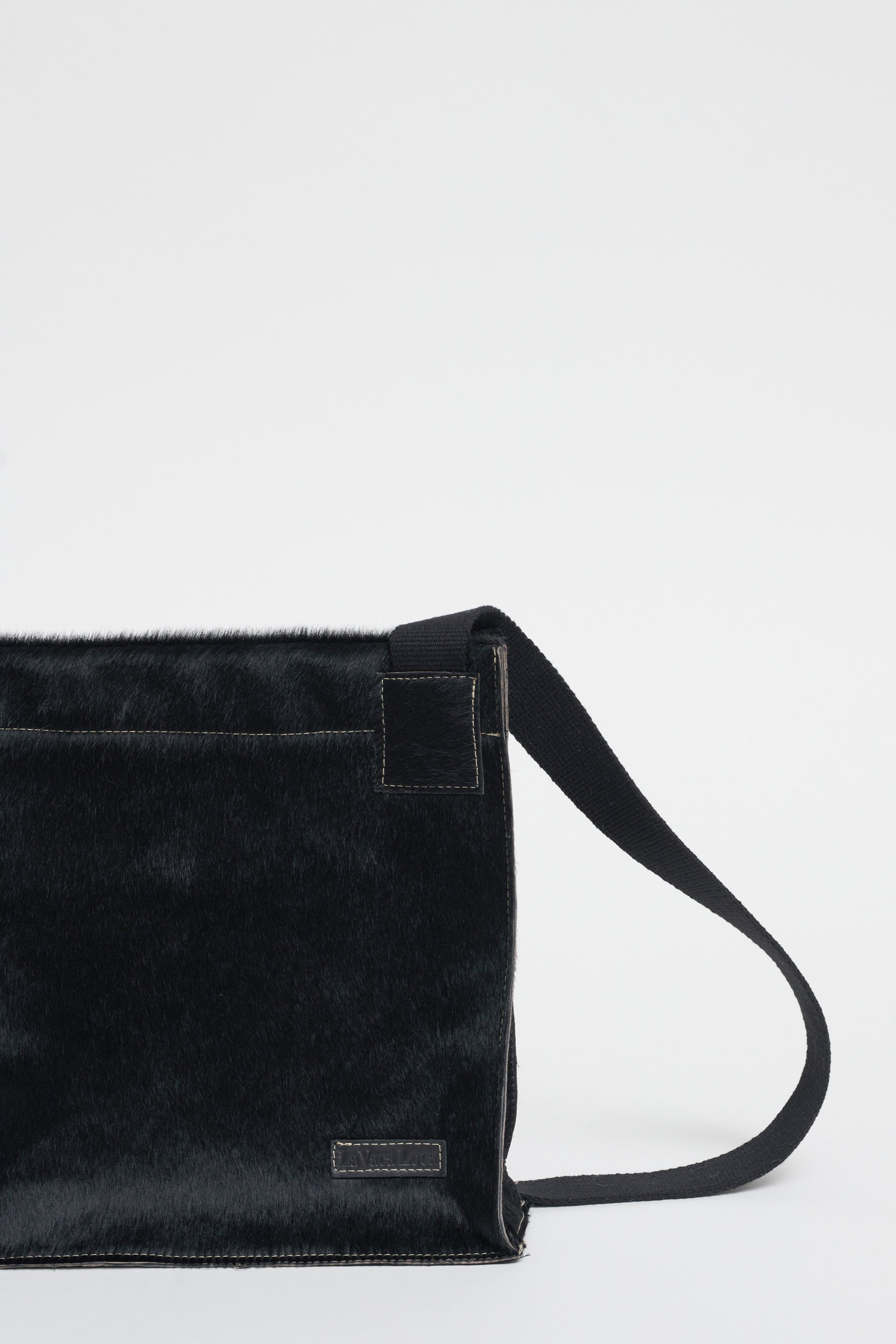 Preciso Crossbody Bag