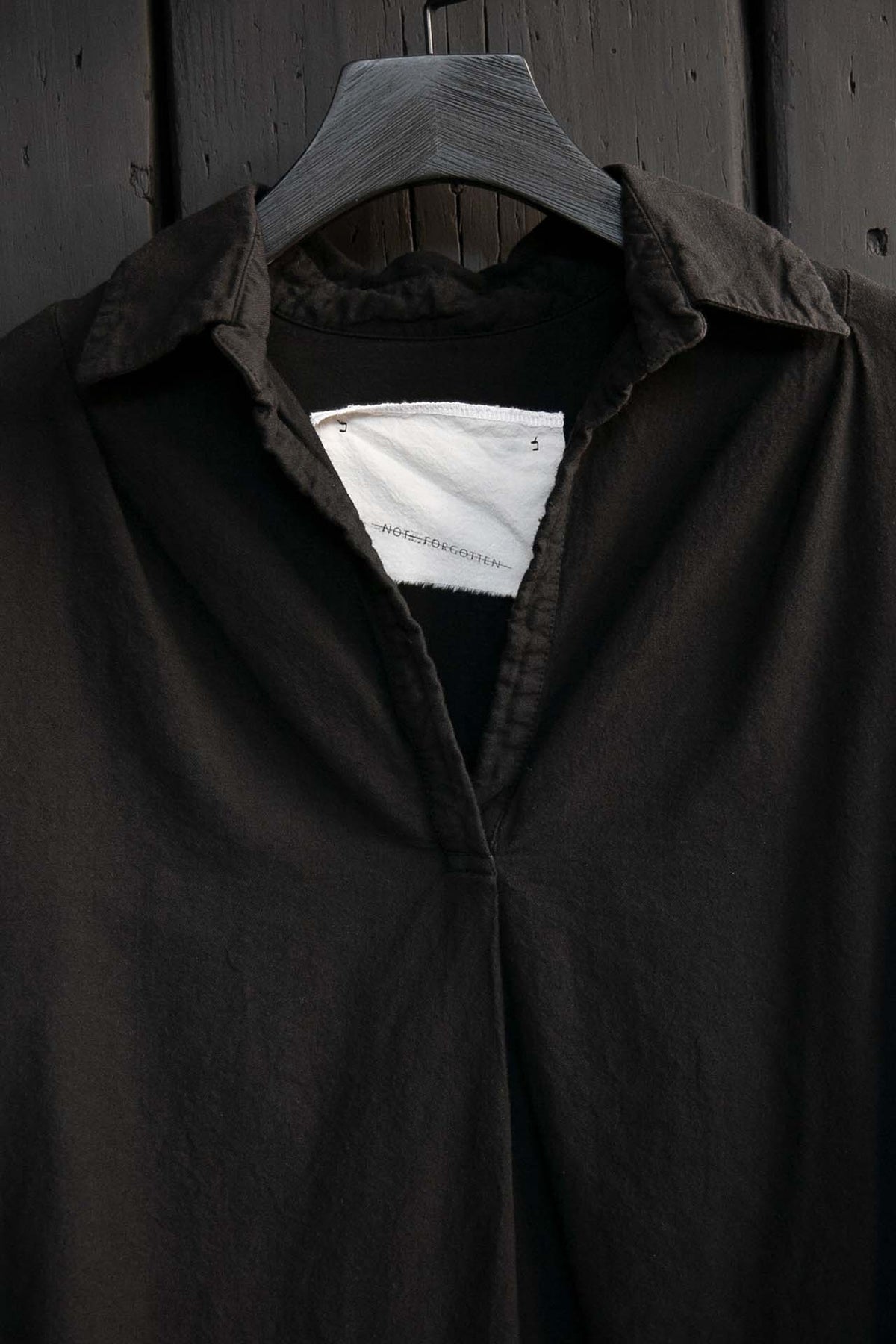NFI.3045.C023 Top